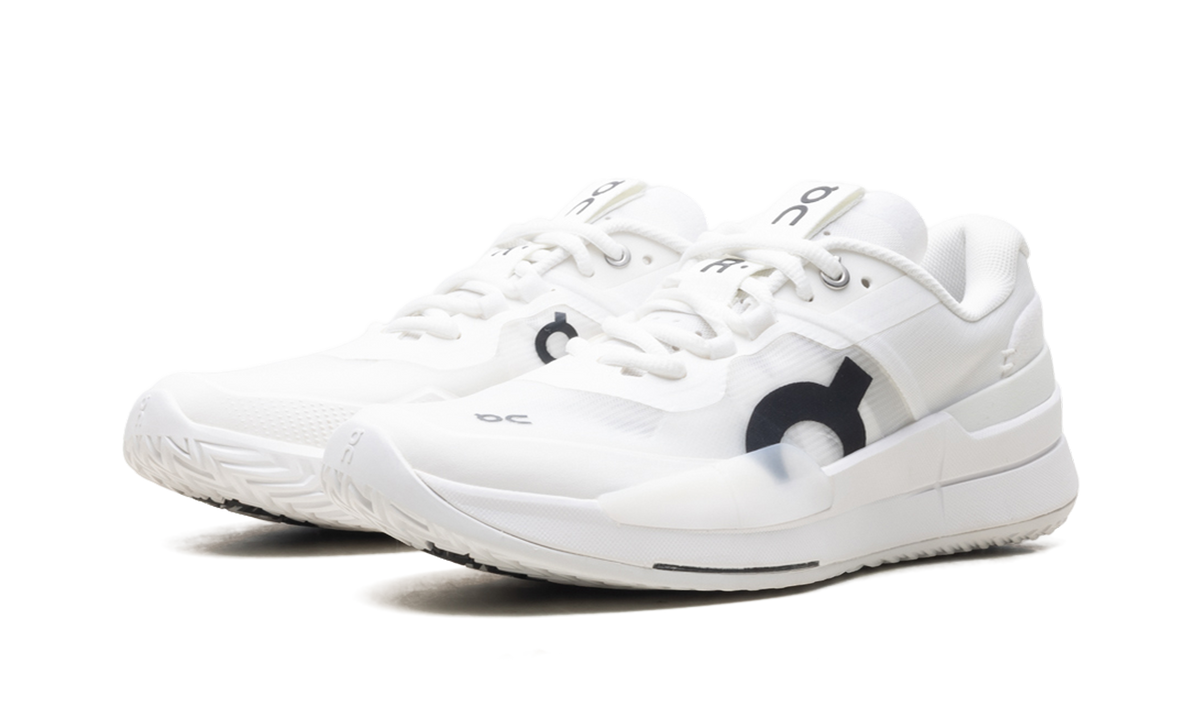 THE ROGER Pro 2 WMNS "All White" 3WE10330108