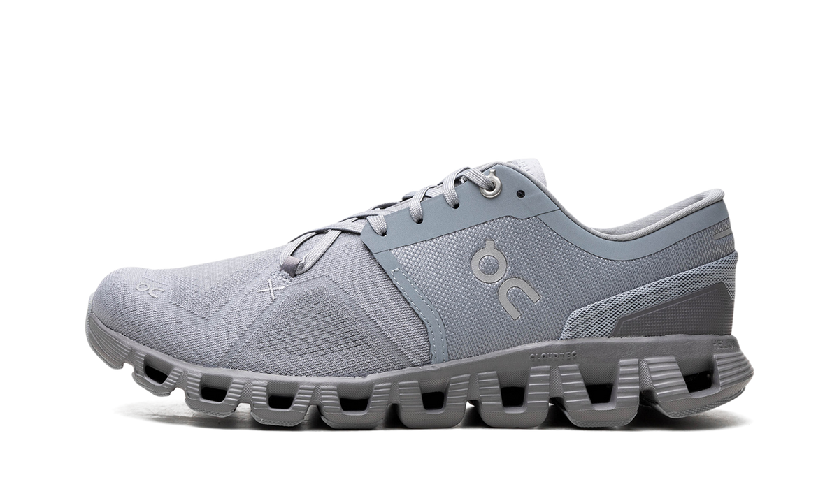 Cloud X 3 "Mist/Rock" 60.97797