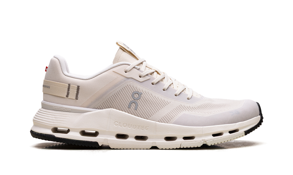 Cloudnova Form 2 TT WMNS "Cream Ivory" 3WF10552940